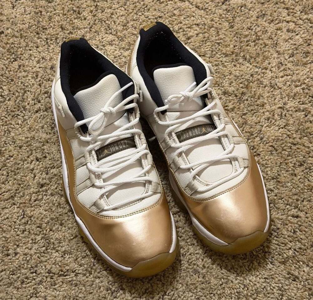 Air Jordan 11 Retro Low Closing Ceremony Metallic Gold White